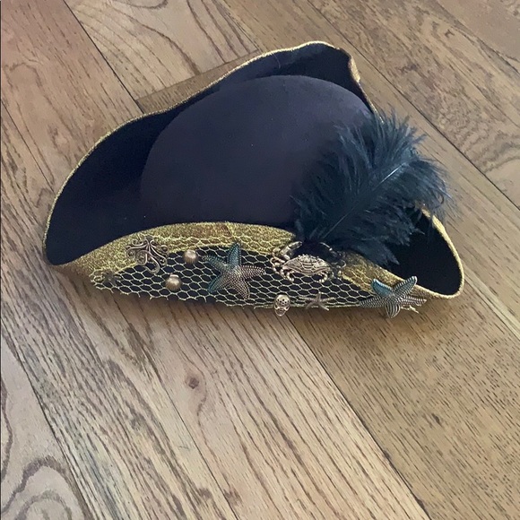 Girls Disney Uma Pirate Hat 